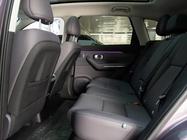 Leapmotor C10 — Фото автомобиля 16