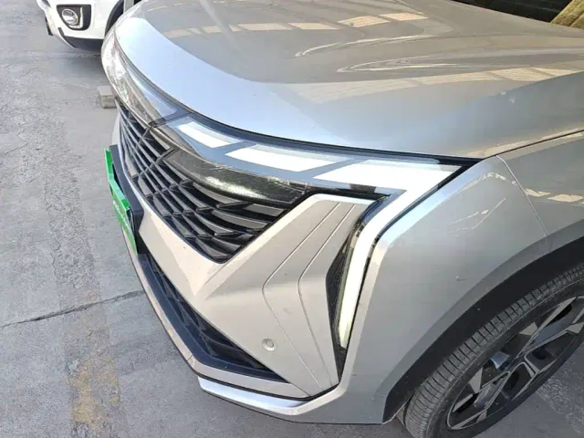 Geely Boyue L — Фото автомобиля 23