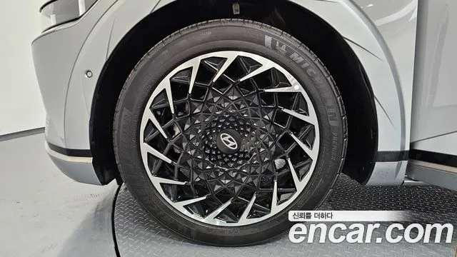 Hyundai Ioniq5 Ioniq5 Long Range AWD — Фото автомобиля 5