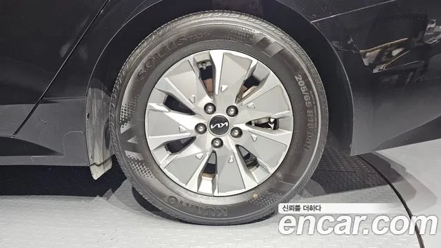 Kia K5 Signature — Фото автомобиля 18