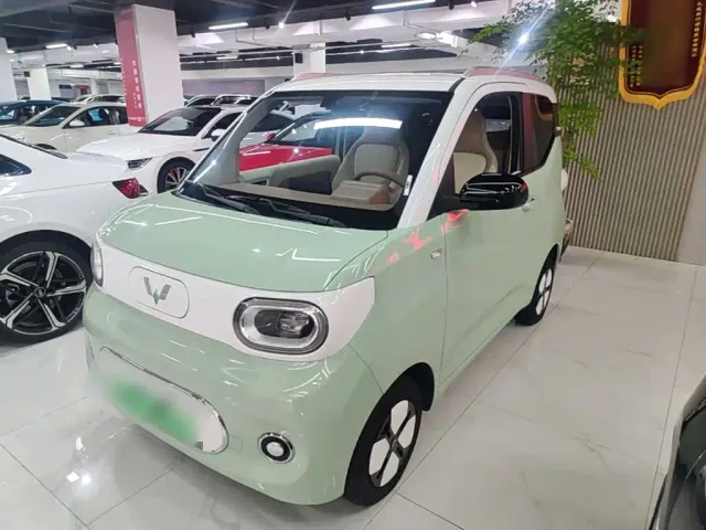 Фотография автомобиля — Wuling Hongguang Mini EV