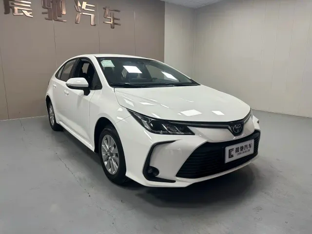 Toyota Corolla — Фото автомобиля 3