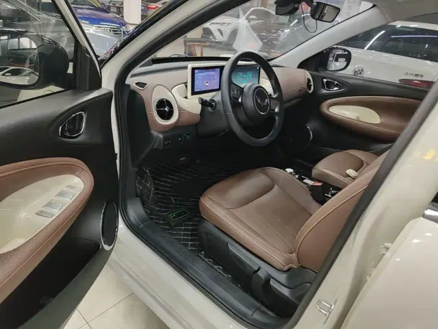 Wuling Bingo — Фото автомобиля 15