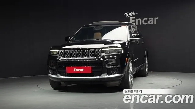 Jeep Cherokee Grand Cherokee(WL) L 3.6 Summit Reserve — Фото автомобиля 3