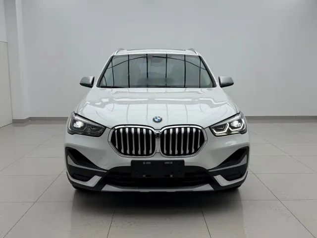 BMW X1 — Фото автомобиля 3