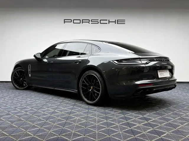 Porsche Panamera — Фото автомобиля 7