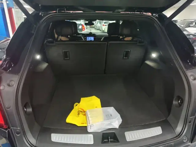 Cadillac XT5 — Фото автомобиля 18
