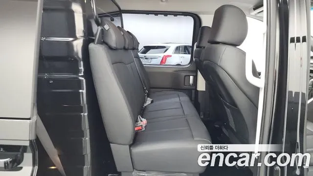 Hyundai Staria — Фото автомобиля 11