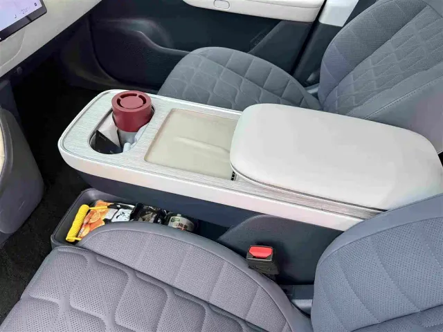 Exeed Exlantix ET — Фото автомобиля 8