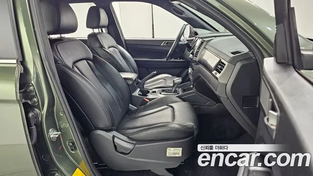 KG_Mobility_Ssangyong Rexton Новый Rexton Sport Дизель 2.2 2WD — Фото автомобиля 11