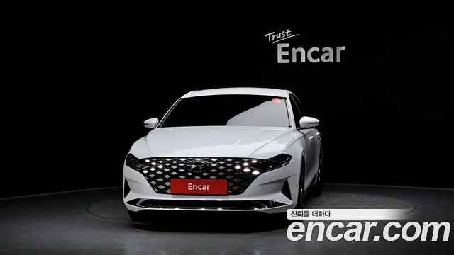 Hyundai Grandeur Новый Grandeur IG — Фото автомобиля 3