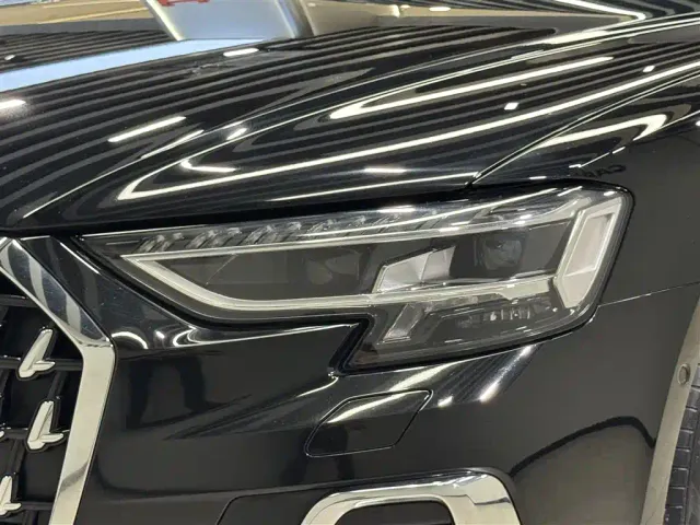 Audi A8 — Фото автомобиля 8