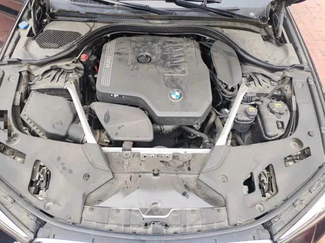 BMW 5 Series — Фото автомобиля 21
