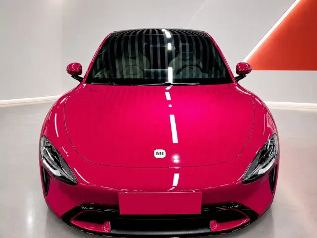 Xiaomi SU7 — Фото автомобиля 2