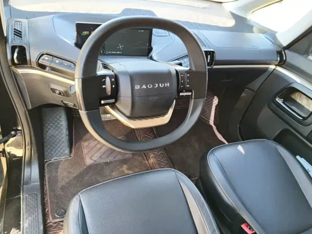 Baojun KiWi EV — Фото автомобиля 9