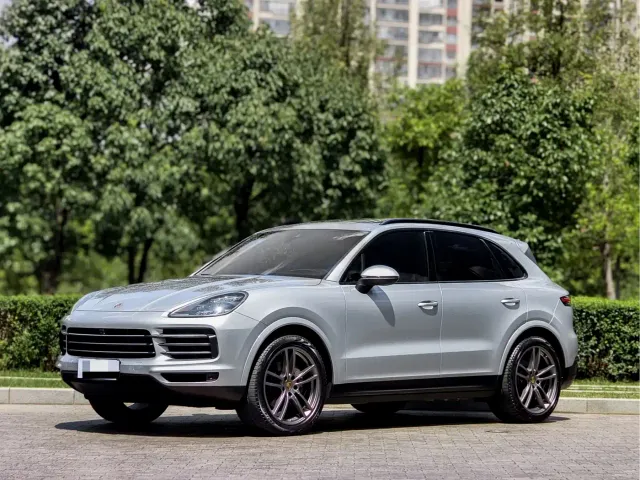 Фотография автомобиля — Porsche Cayenne