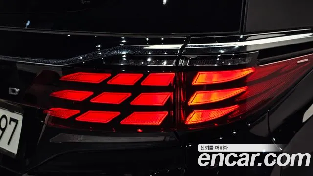 Toyota Alphard 4th Gen — Фото автомобиля 8