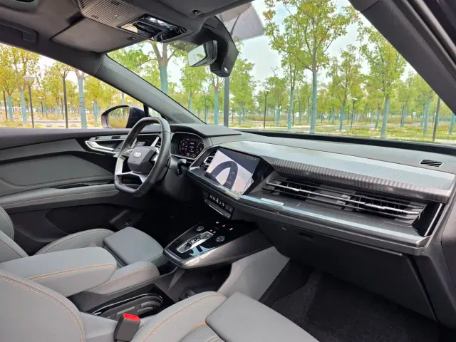 Audi Q4 e-tron — Фото автомобиля 19