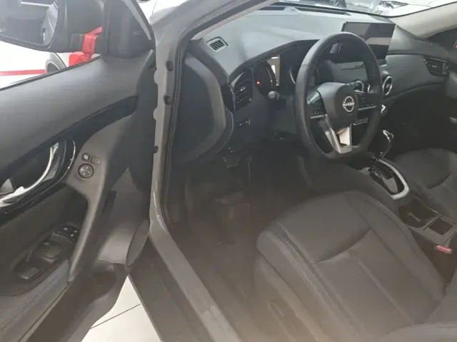 Nissan X-Trail — Фото автомобиля 15