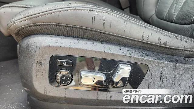BMW X6 xDrive40i M Sport — Фото автомобиля 16