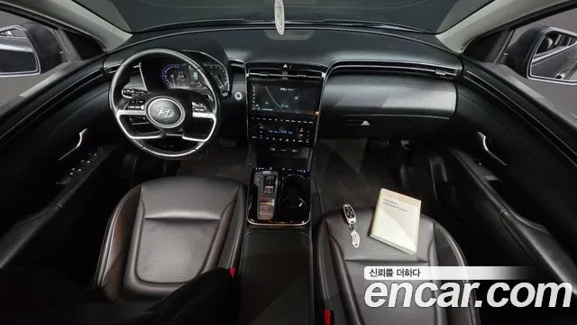 Hyundai Tucson Tucson (NX4) Бензин 1.6 турбо 2WD — Фото автомобиля 7