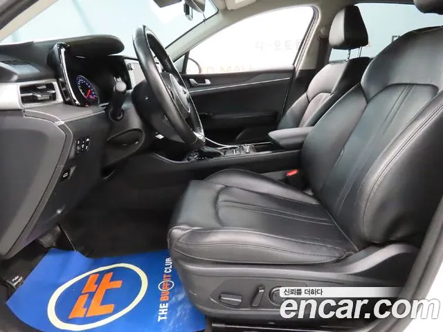 Kia K5 K5 3 поколение 2.0 LPI(Для проката) — Фото автомобиля 6
