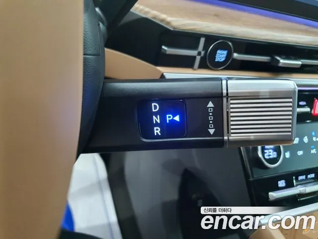 Hyundai Santa Fe MX5 — Фото автомобиля 18