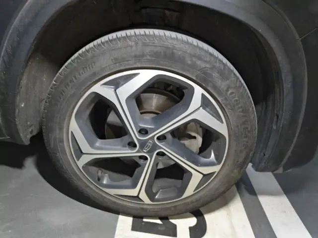 Geely Xingyue L — Фото автомобиля 24