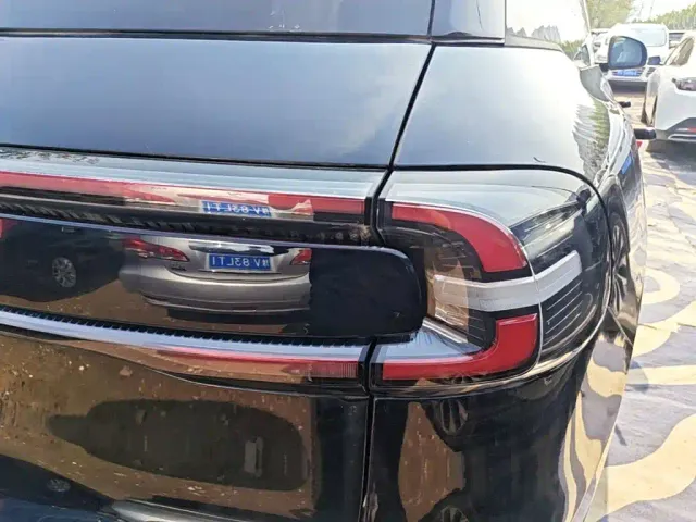 Changan Qiyuan Q07 — Фото автомобиля 7
