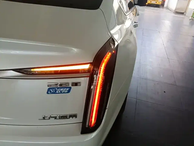 Cadillac CT6 — Фото автомобиля 7