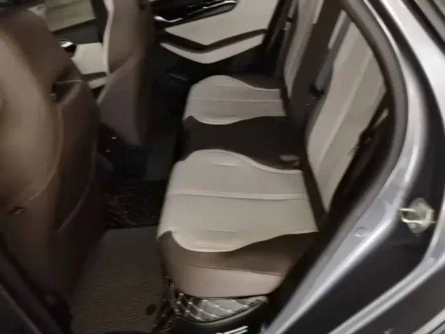 BYD Qin PLUS — Фото автомобиля 12