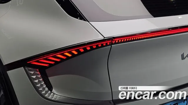 Kia EV6 — Фото автомобиля 8