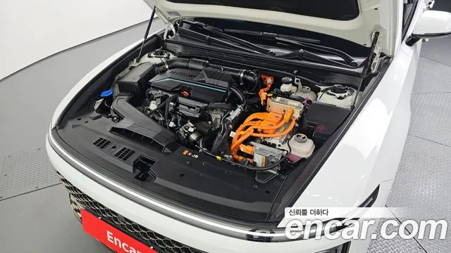 Hyundai Grandeur GN7 — Фото автомобиля 6