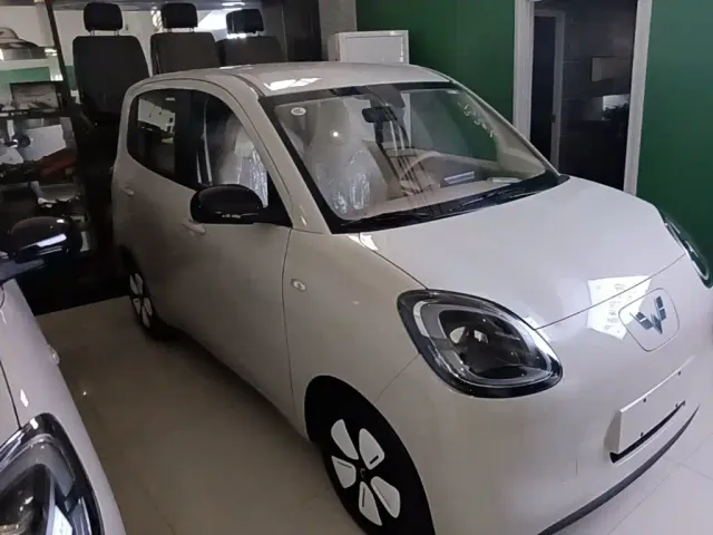 Wuling Hongguang Mini EV — Фото автомобиля 3