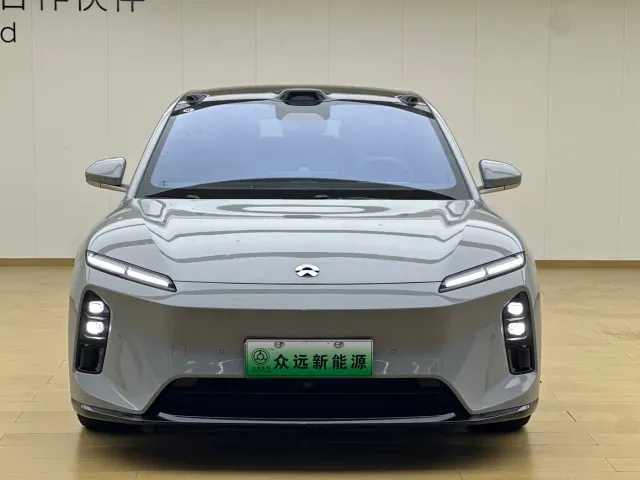 Nio ET5 Touring — Фото автомобиля 2