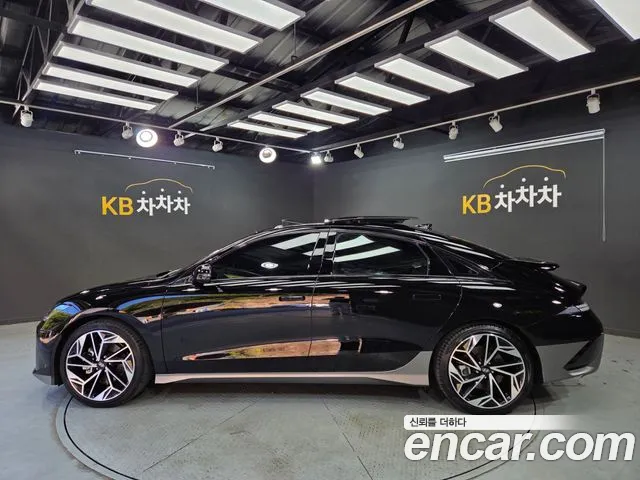Hyundai Ioniq 6 — Фото автомобиля 3