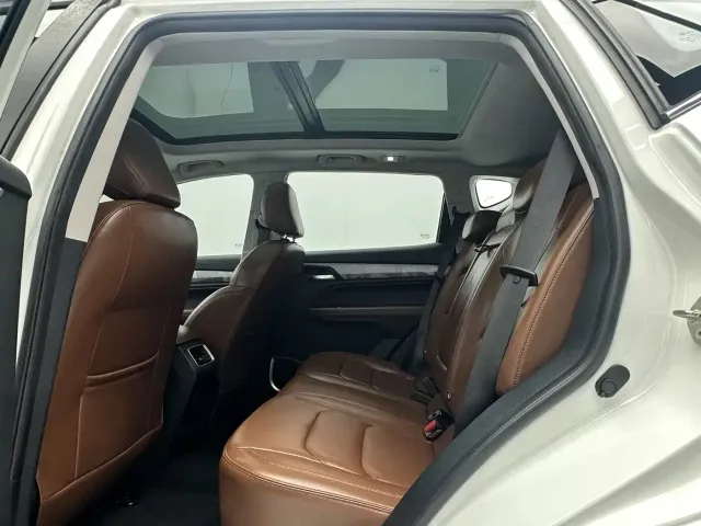 Geely Emgrand X6 2021 Model PRO 1.4T Automatic Premium — Фото автомобиля 5