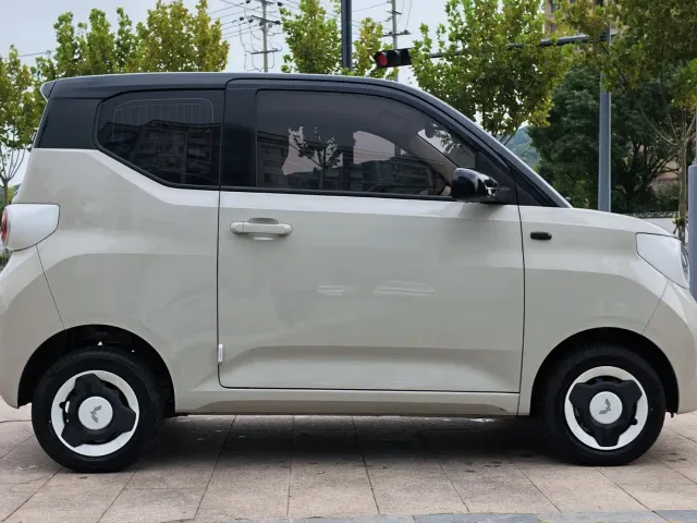 Wuling Hongguang Mini EV — Фото автомобиля 7