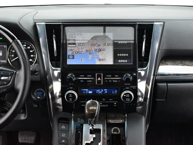 Toyota Vellfire — Фото автомобиля 8