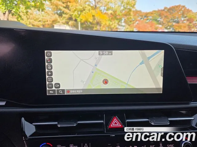 Kia Niro — Фото автомобиля 15