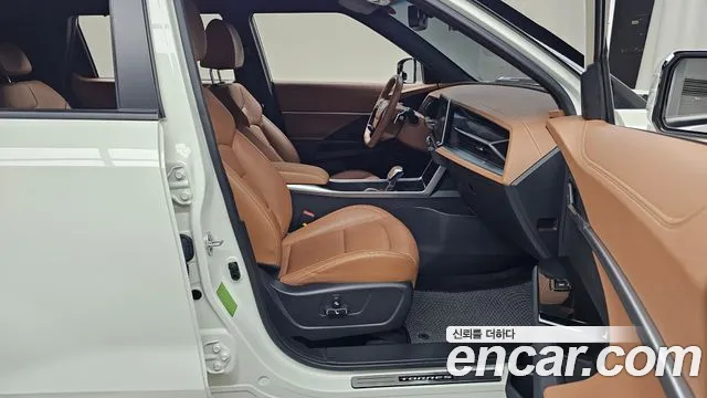 KG_Mobility_Ssangyong Torres Torres Бензин 1.5 2WD — Фото автомобиля 25
