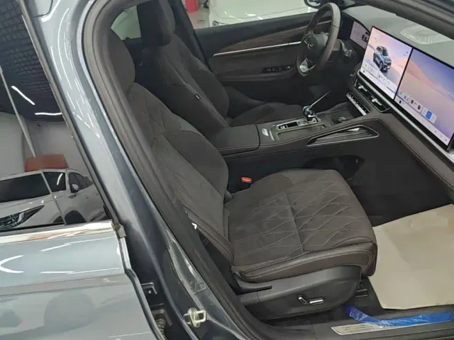 Geely Xingyue L — Фото автомобиля 24