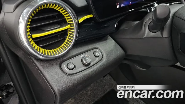 ChevroletGMDaewoo Trax Trax Кроссовер — Фото автомобиля 19