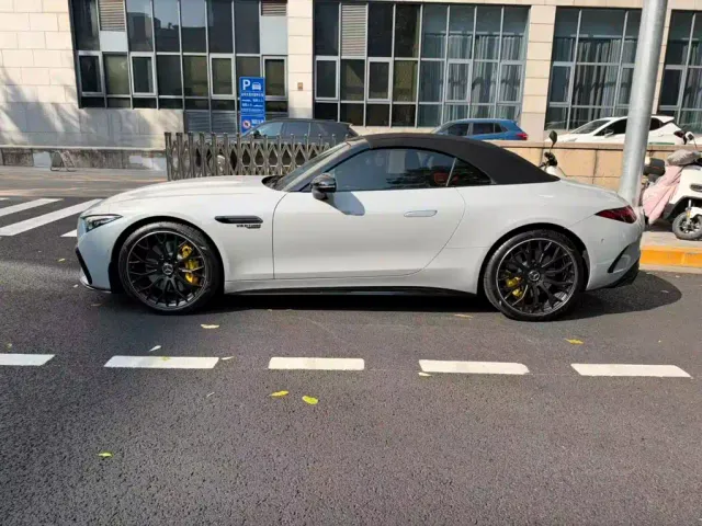 Mercedes-Benz SL-Class AMG — Фото автомобиля 3