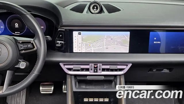 Porsche Macan — Фото автомобиля 14