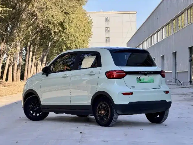 Leapmotor T03 — Фото автомобиля 7
