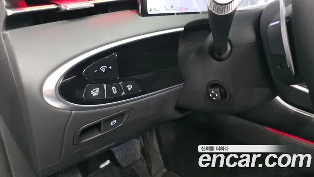 Genesis GV70 2.5T Бензин 2WD — Фото автомобиля 28