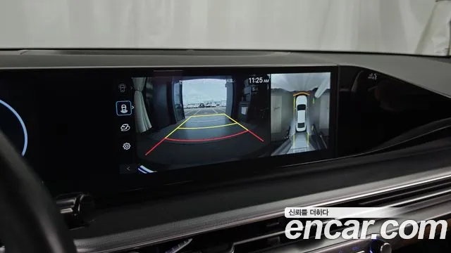 Hyundai Grandeur Grandeur (GN7) 2.5 Бензин 2WD — Фото автомобиля 14