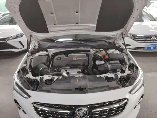 Buick Regal — Фото автомобиля 19
