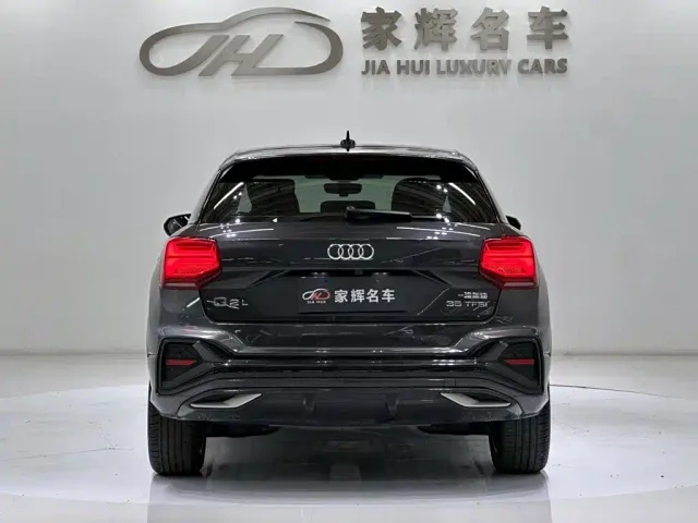 Audi Q2L — Фото автомобиля 6